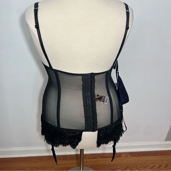 NWT Baci Blue/Black Corset with Garter Belt‎ and Thong Panties - 3X (16-20) - Picture 11 of 16
